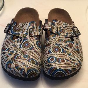 Birkis women’s clogs